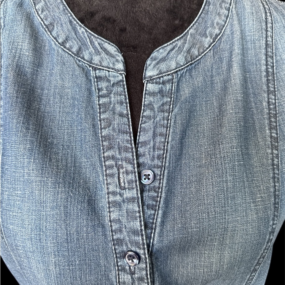 Chicos Soft-Denim Shirt Dress (size 4-6) - Picture 6 of 12